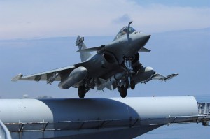 A French Navy Rafale taking off with the single Exocet missile.