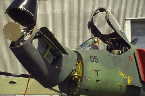 The antenna of the APG-66NZ fitted on the RNZAF A-4 Skyhawks.