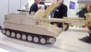 A model of the M109A5+ SPH at BAE Systems showcase.